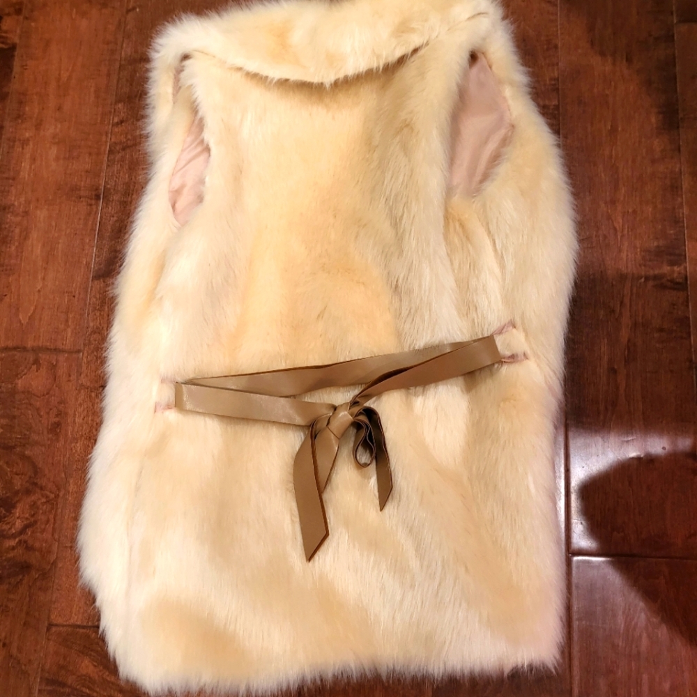 Bougie cream colored fur vest